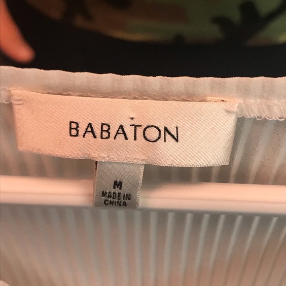 Aritzia Tank - Picture 6 of 9